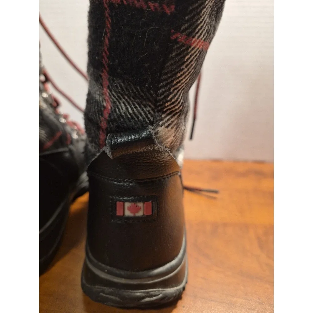 Pajar Canada‎ Women's Winter Combat Boots Black Plaid Leather Size 7-7.5 Flaw
